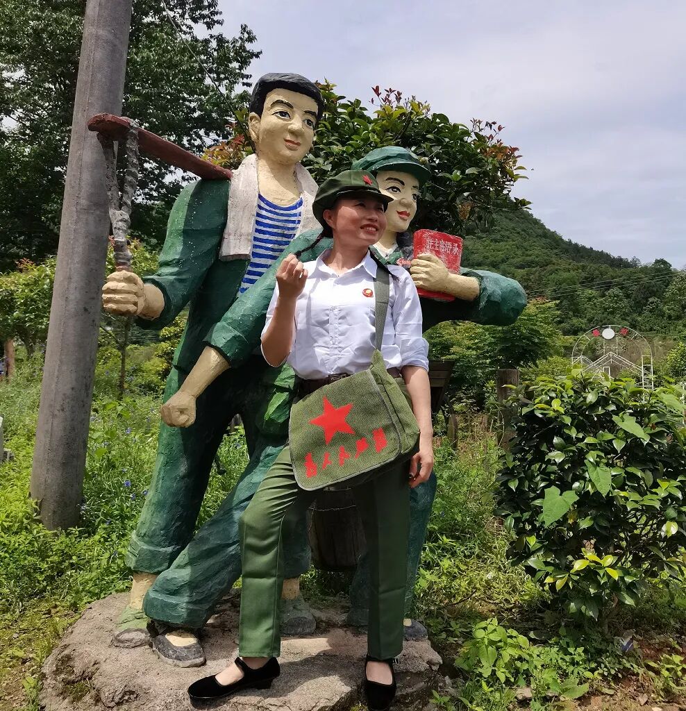 再现上世纪上山下乡火红青春回忆中国傩戏之乡德江县有一处知青小屋