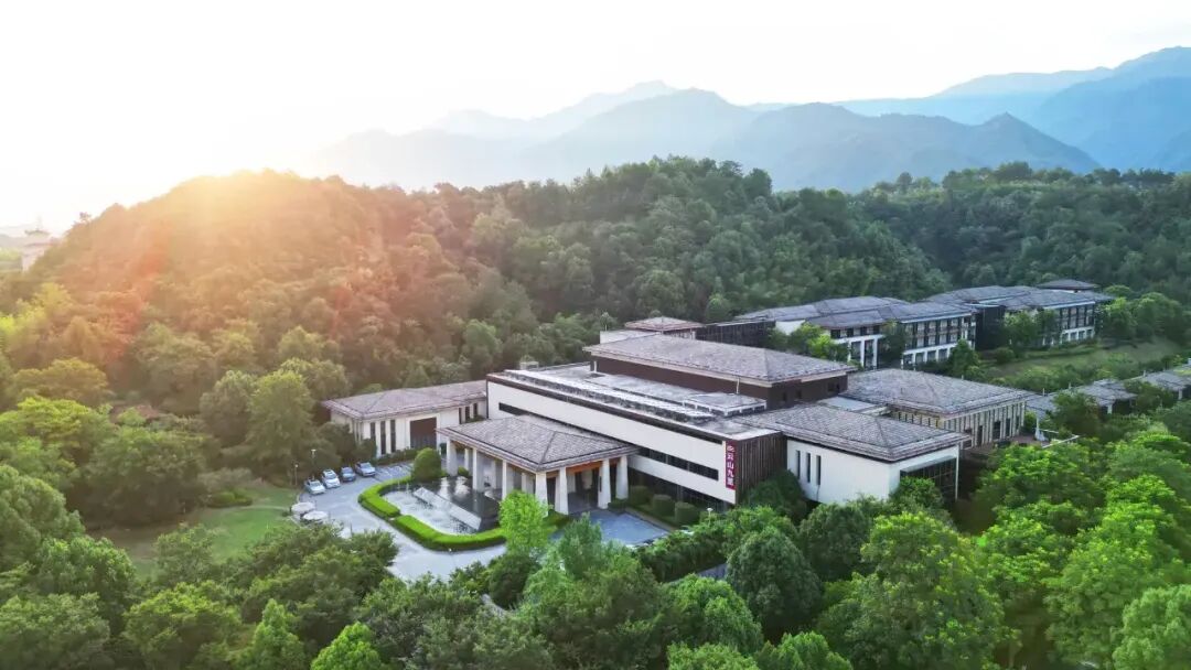 0点上新！免签国套房299，国庆春节不涨！IHG旗下888含乐园票！