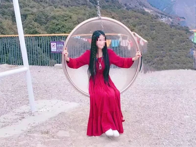 中国姑娘买18件衣服，旅游拍照后全退货！网友都怒了！换成在澳洲，你可能要被封号了... - 10