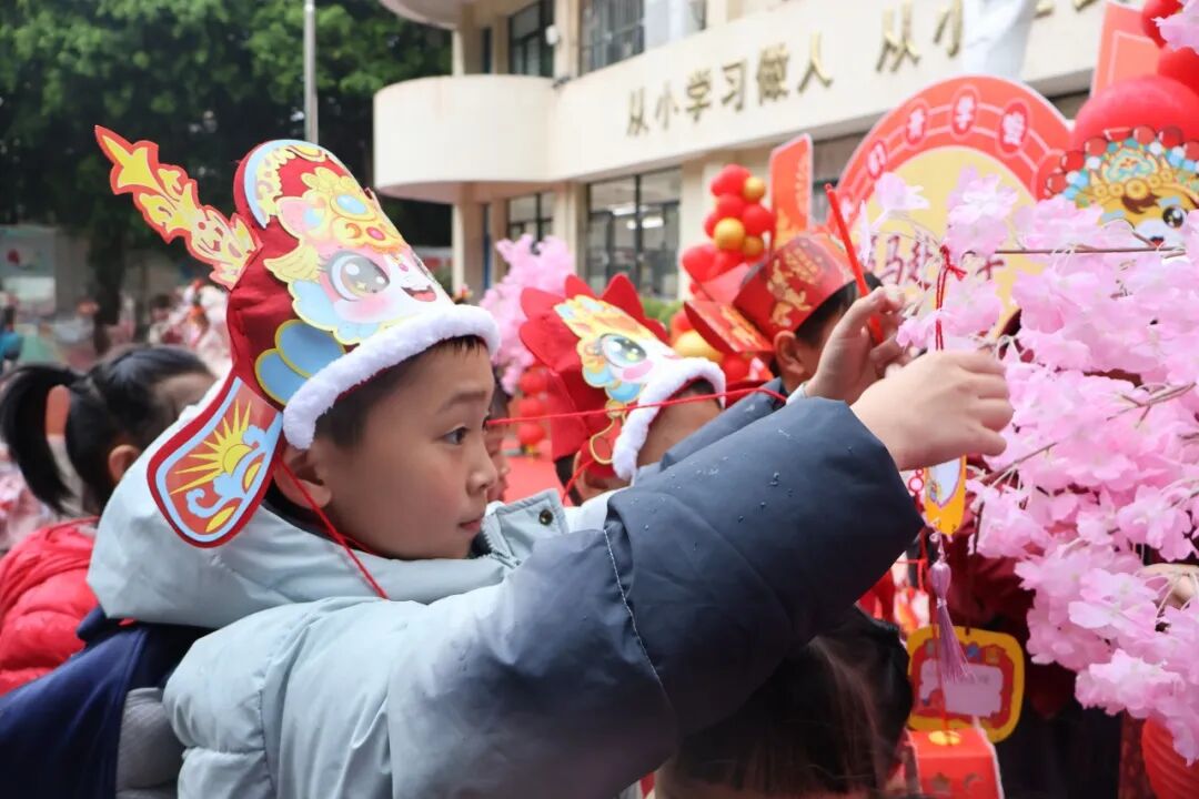 “神兽归笼”现场！台江各校开学“大片”上演！