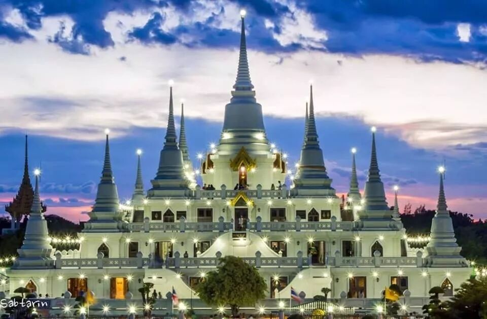 ���й�����̩����ʬ��ǰ���� ̩����:�ǲ��Ƿ���!