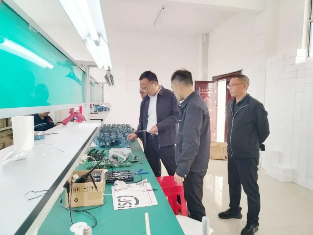 问需于企,精准服务!高城镇深入走访服务企业发展路径探讨,安全生产措施