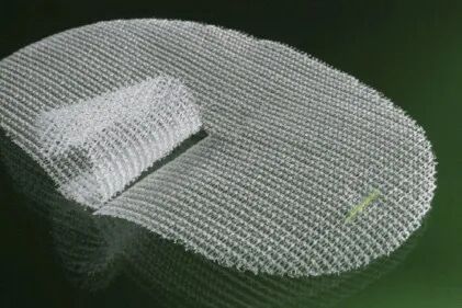 疝气补片是什么材料微课堂︱得了疝气，用什么补？_https://www.jmylbn.com_新闻资讯_第3张