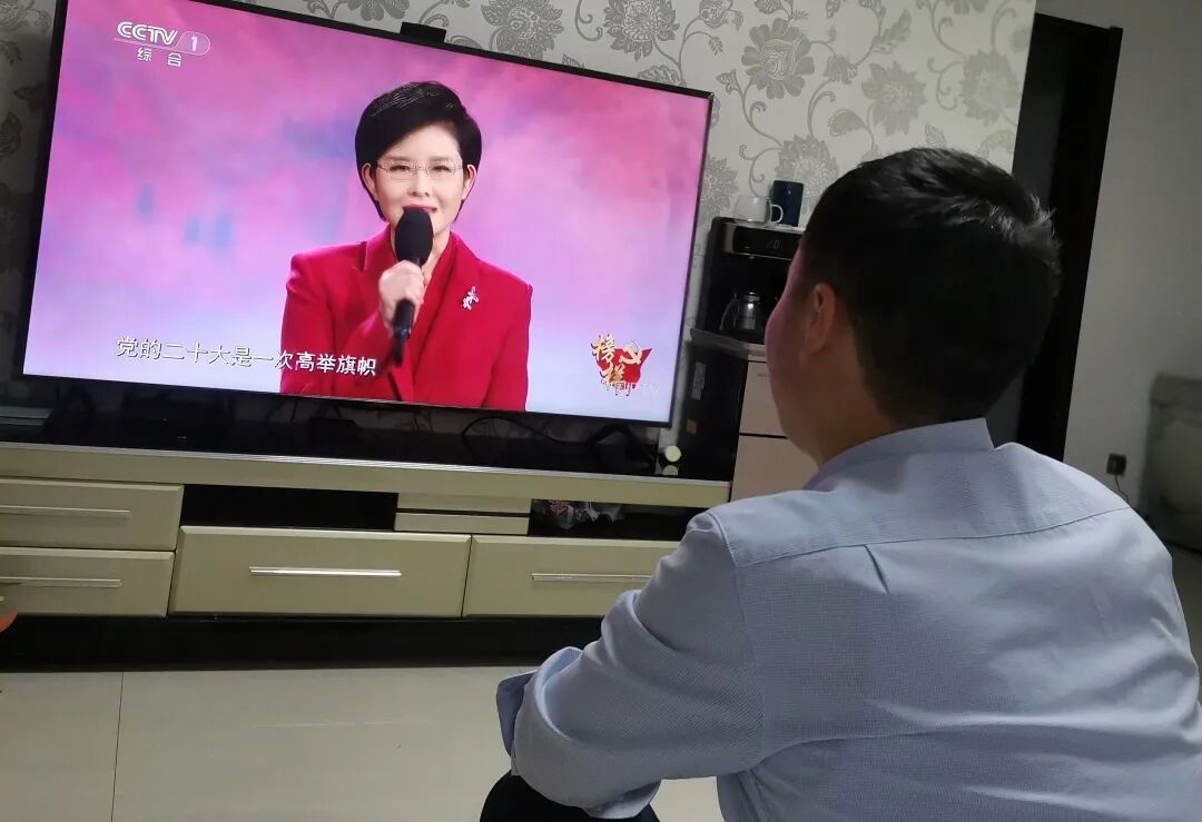 向榜样学习 做时代楷模(图2)