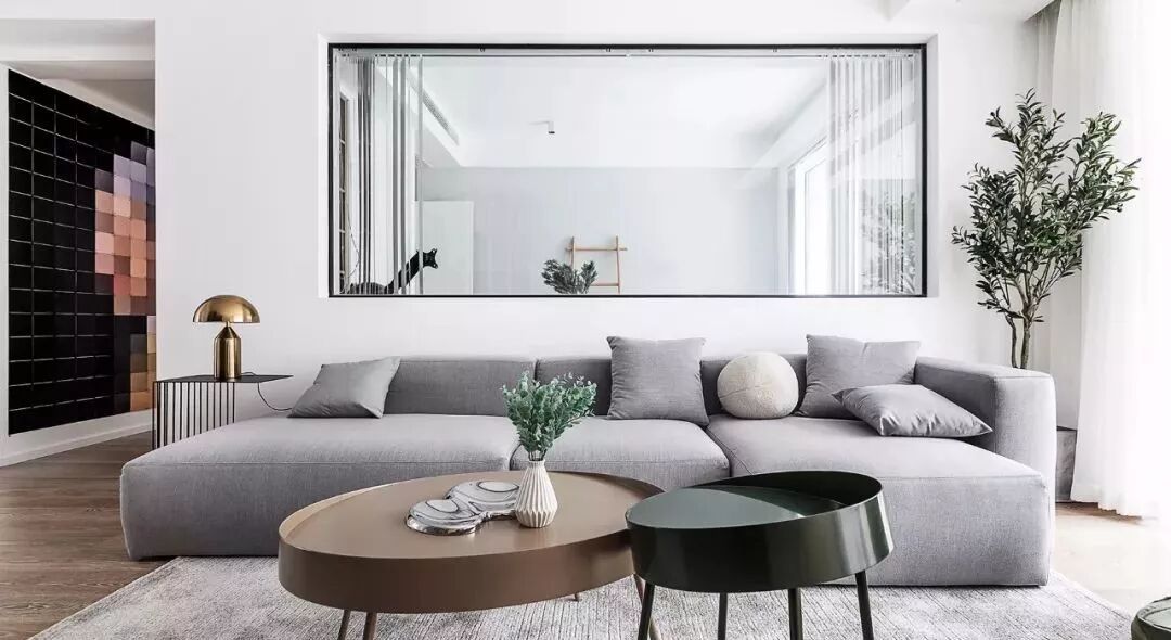 110㎡现代简约三室 一扇大玻璃窗成亮点