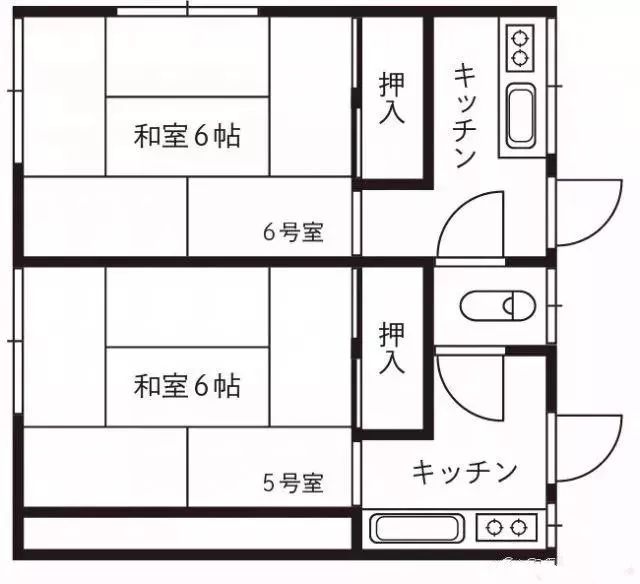 【来舔屏】年度最烂房产再现奇葩户型:一人如厕,全家围观!