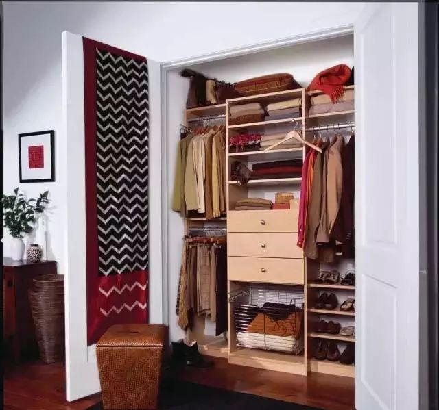 衣柜這么設(shè)計(jì)，比多買(mǎi)5㎡都強(qiáng)！-甘肅裕華之星商貿(mào)有限公司