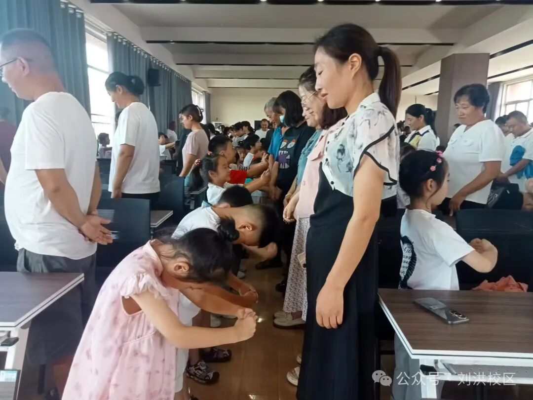 相遇刘洪绽放美好蒙阴一小刘(图29)