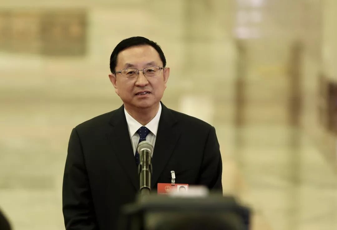 两会上的"部长好声音" 一分钟看完