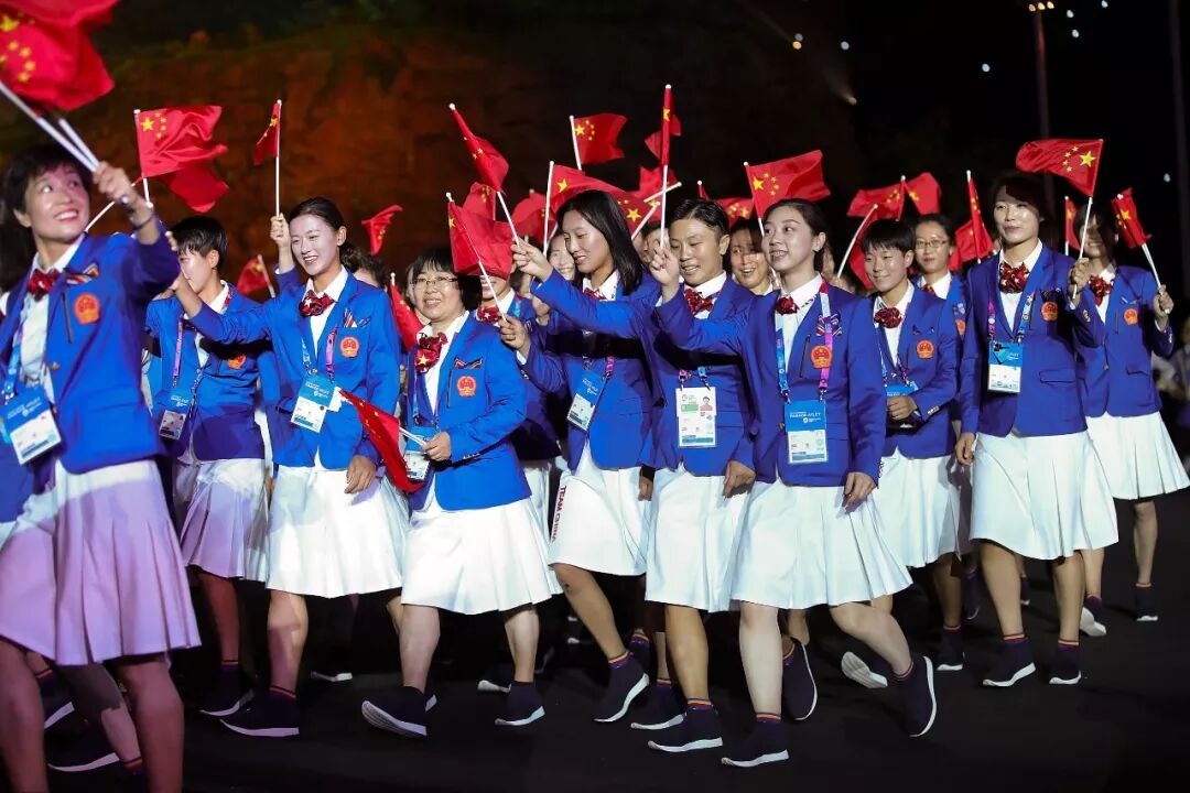 中国拿下亚运首金,这个动作帅呆了!