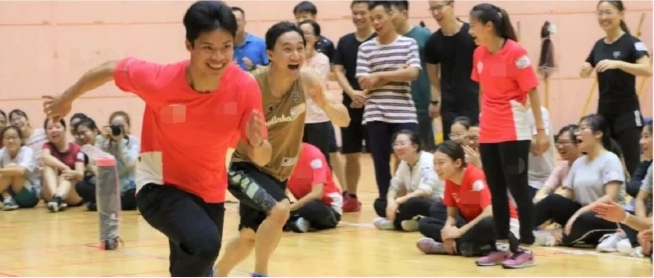 上他的课，只想快~跑~