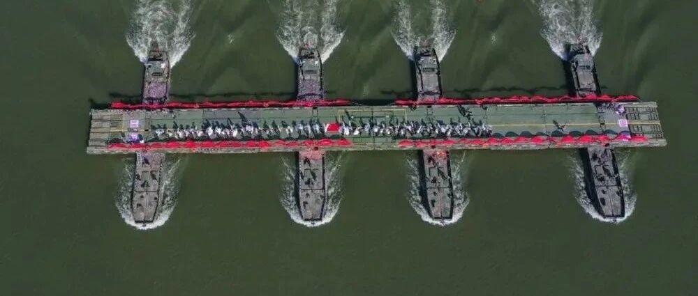 这婚礼，太有排面了！