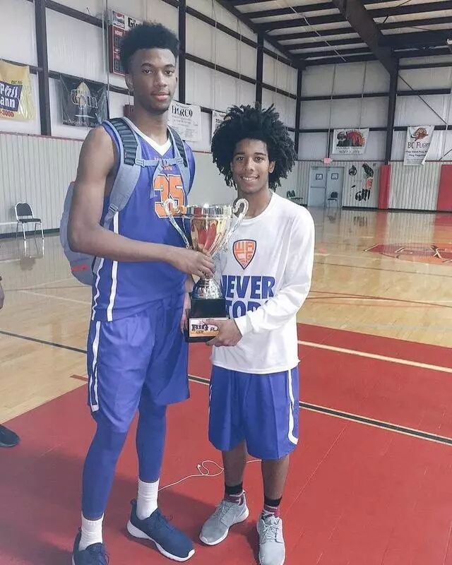 我只想成为最强榜眼秀马文巴格利