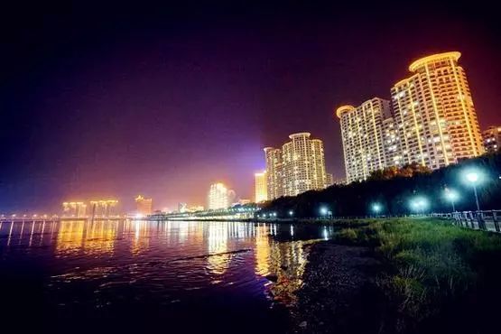 蛟河夜景图片