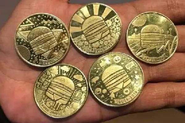 比特币价值比特币最新_比特币纪念银章_比特币实体纪念币