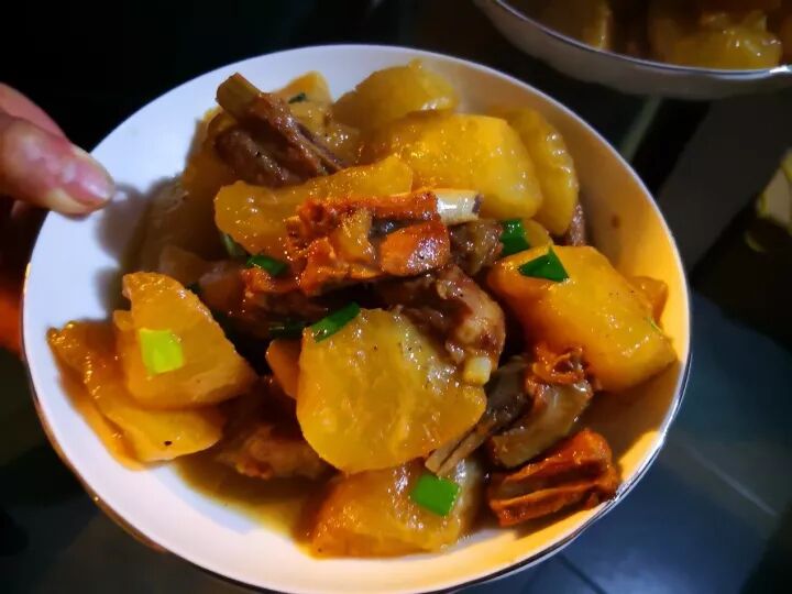 东兴基金和东兴证券_东兴小区东兴北路房价_东兴饭局