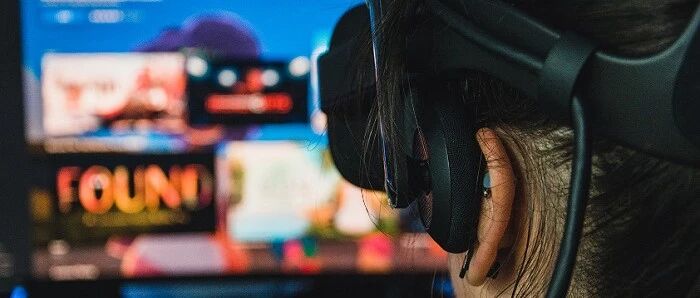 真人可以穿越到虚拟世界玩“鱿鱼游戏”，元宇宙是“风口”还是“泡沫”？