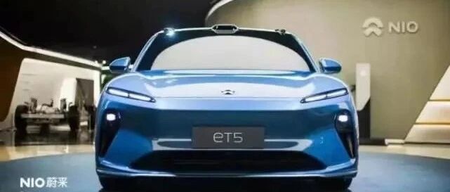 蔚来ET5攻下了极氪车主群