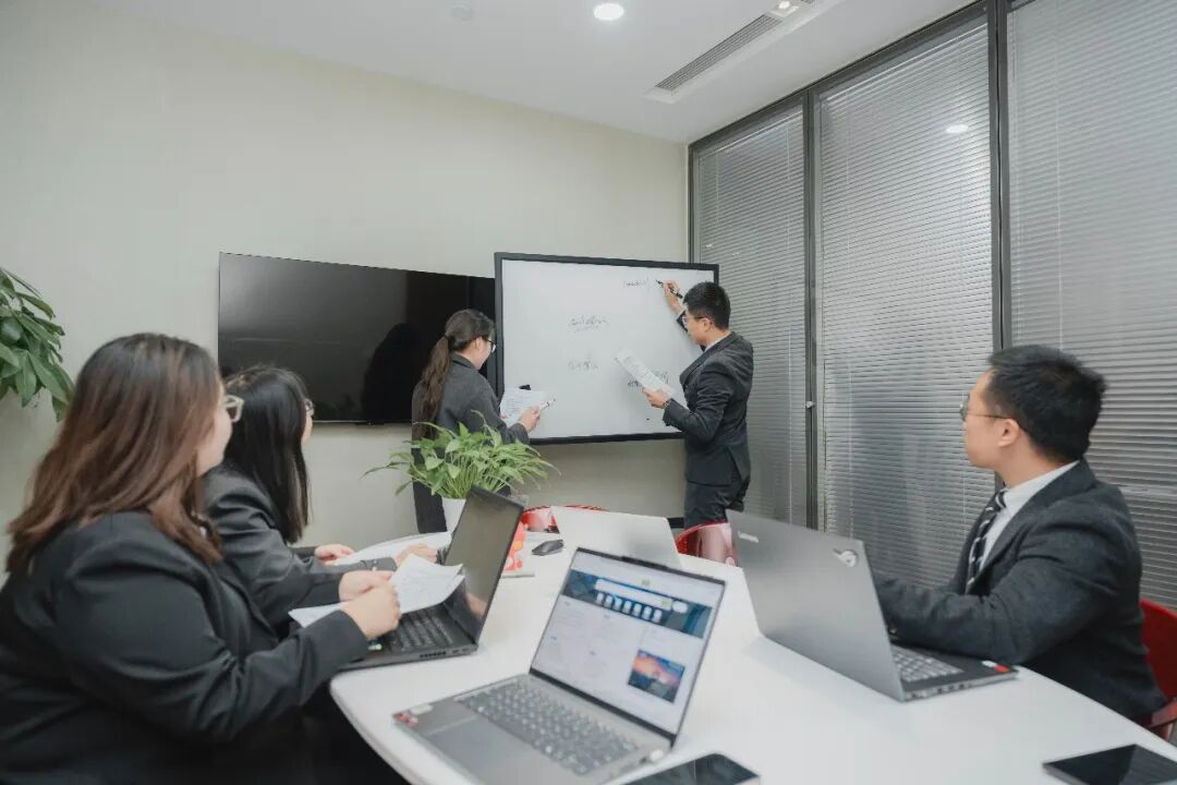 弘齐案鉴 | 7亿债权成功清收：专业与韧性的胜利