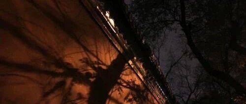 摩尔斯电码成鼓点、机枪变弩机，都经历了什么？