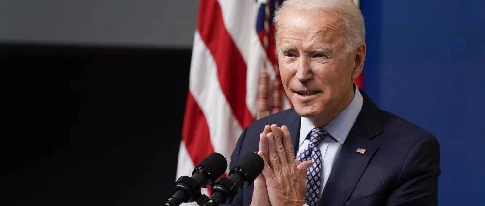 美国顶级富豪秘密一夜曝光，贝佐斯、马斯克、巴菲特统统在列！