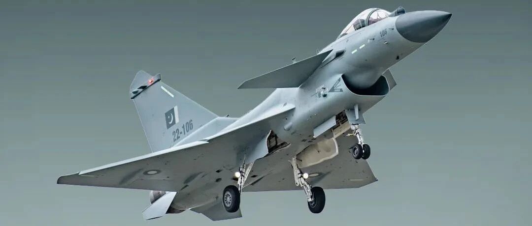 中国人的“争气机”，24岁“生日”当天，亮相巴基斯坦阅兵式！