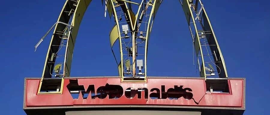 没一个美国人能逃出“麦当劳”