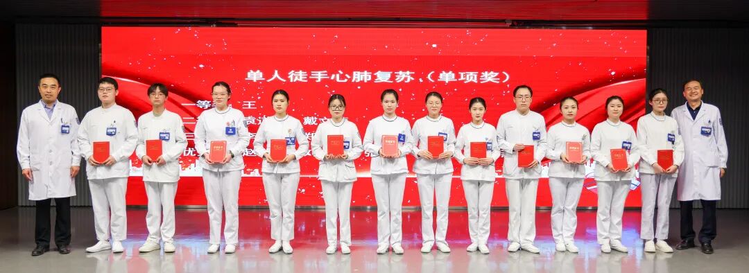 5·12 护士节丨鲜花、掌声送给最美天使