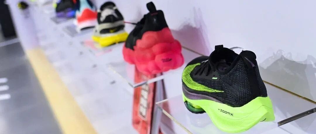 抢鲜！两款顶级跑鞋tracker show首次现身，你来了吗？ | 文末福利