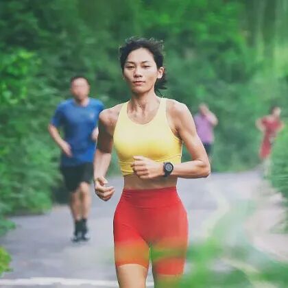 2 #长沙图片,视频|受访者提供作者|蔡矜宜▲10月30日,"长沙一姐"黄菲