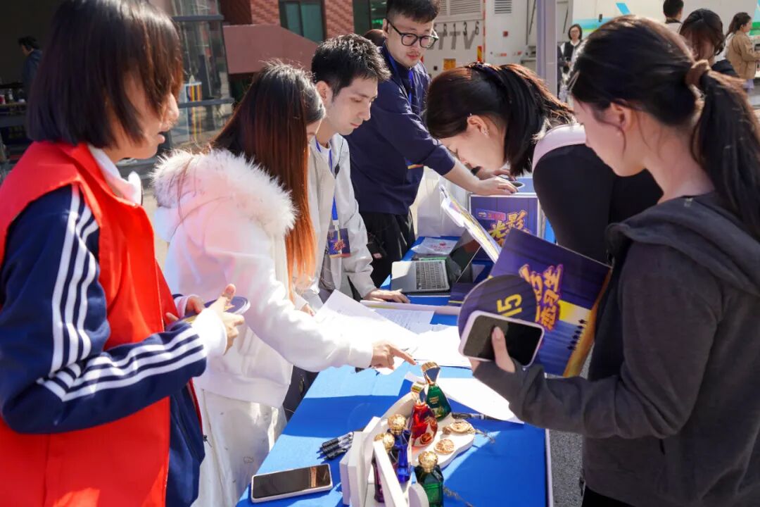 640_wx_fmt=jpeg&from=appmsg&tp=webp&wxfrom=5&wx_lazy=1 (7).JPG