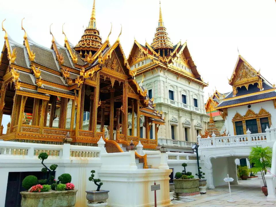 阿南达沙玛空皇家御会馆