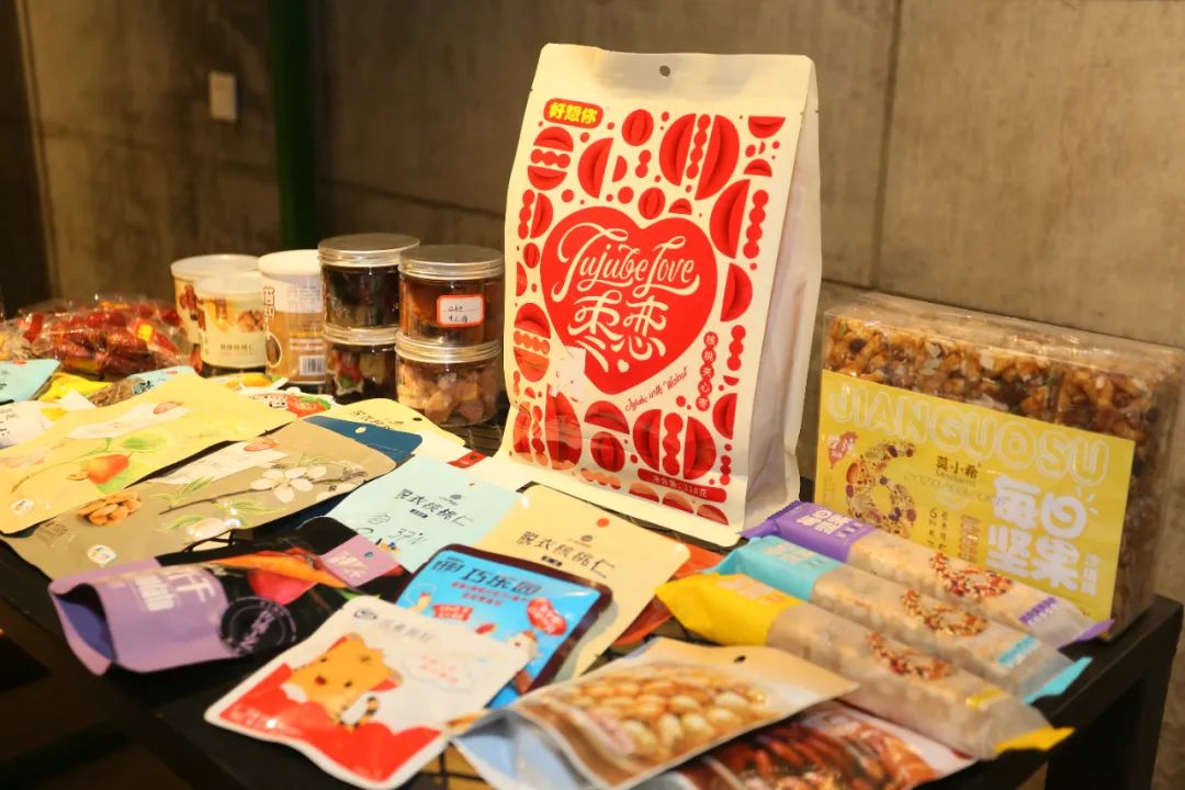 上海记事本印刷定制_pe塑胶礼品袋印刷定制_上海包装印刷定制