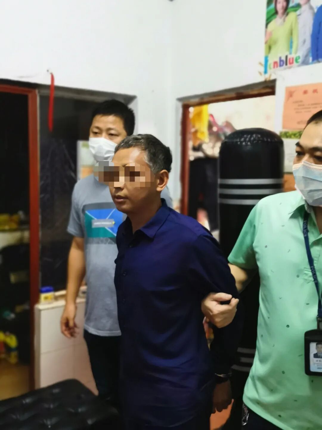 1998年2月11日晚,汕头市濠江区河浦街道(原河浦区)掠鸟山莲花寺发生一