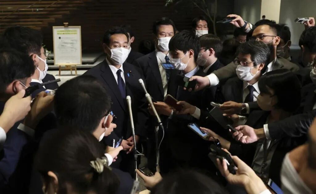 aed在日本怎么购买为挽救暴跌支持率，日本首相推新法_https://www.jmylbn.com_新闻资讯_第3张