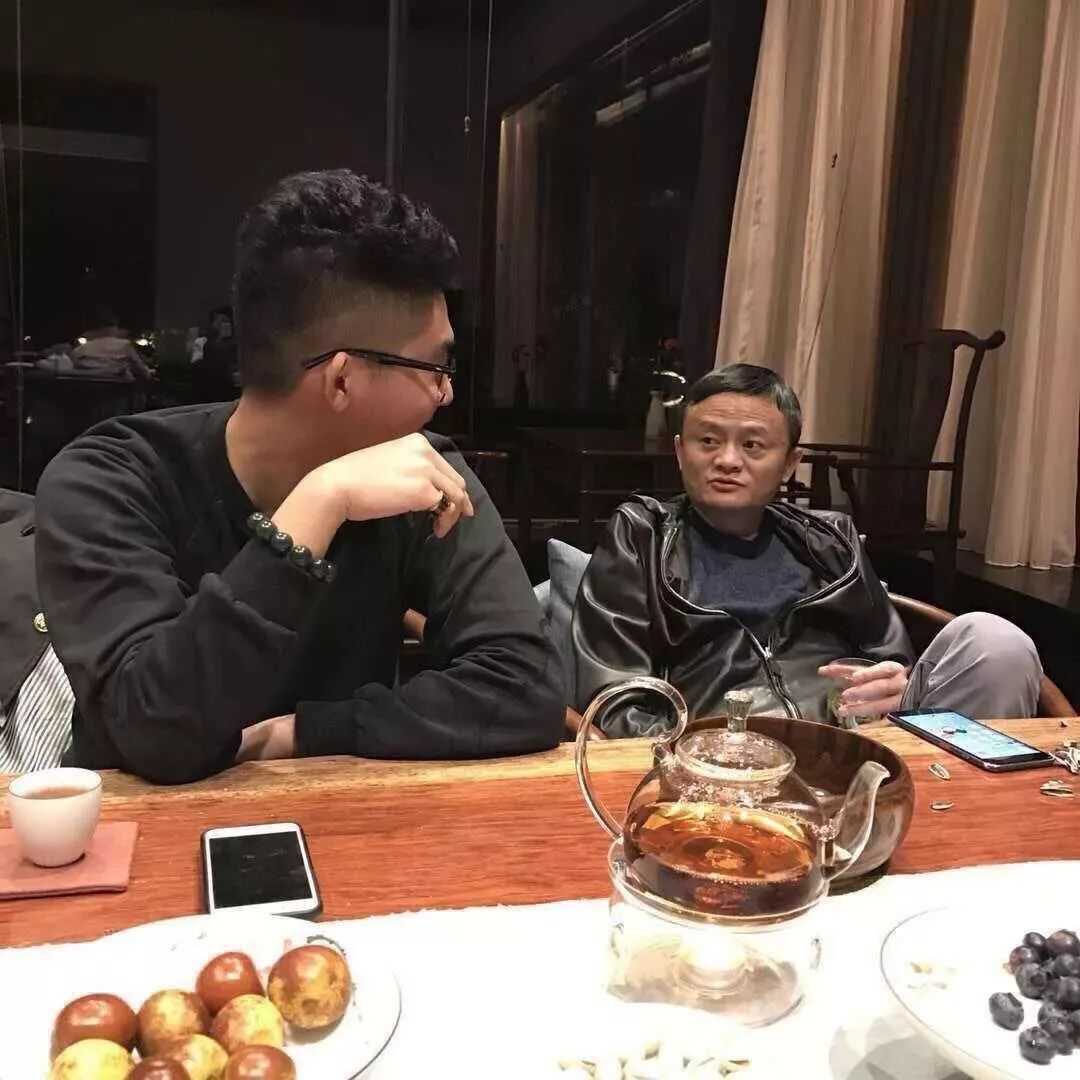 花了50000加上王思聪的微信，偷窥了他的朋友圈：疫情之下，别让自己过得太丧！（组图） - 9