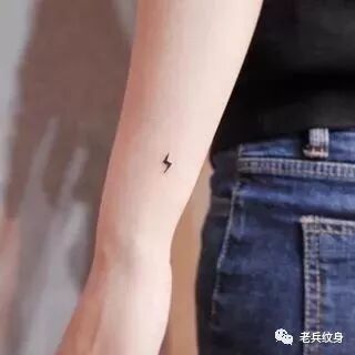 快过年了，当被爸妈发现你纹身的时候，这些纹身理由中的2、8条可能会救你一命！