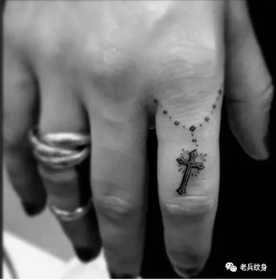 50款手指微纹身，这里可能有你喜欢的款~