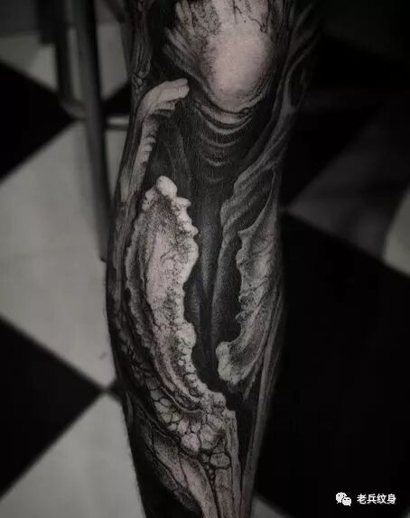 生活不止眼前的苟且，还有远处的黑暗