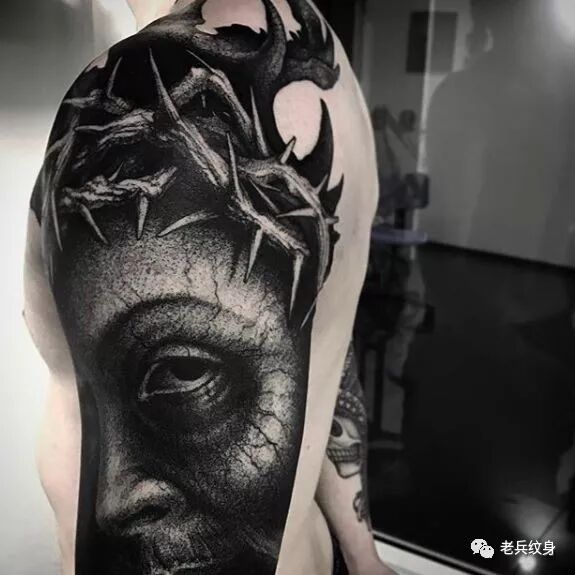 生活不止眼前的苟且，还有远处的黑暗