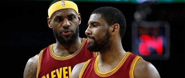 刚夺冠归来，骑士队有多默契