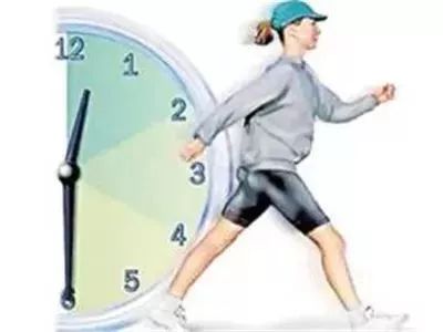 喜歡散步的注意！央視提醒：換種走法，生病風險降一半 健康 第13張