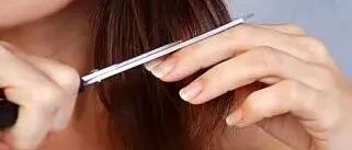 谢娜怀二胎剪去长发，怀孕为何要跟头发过不去？