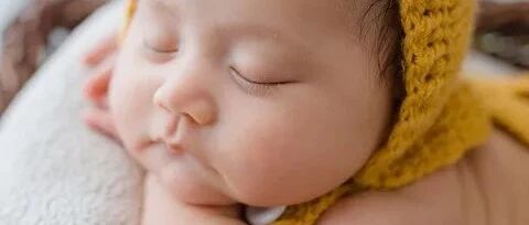 该给婴幼儿补钙还是补维生素D，看完这篇文终于明白了