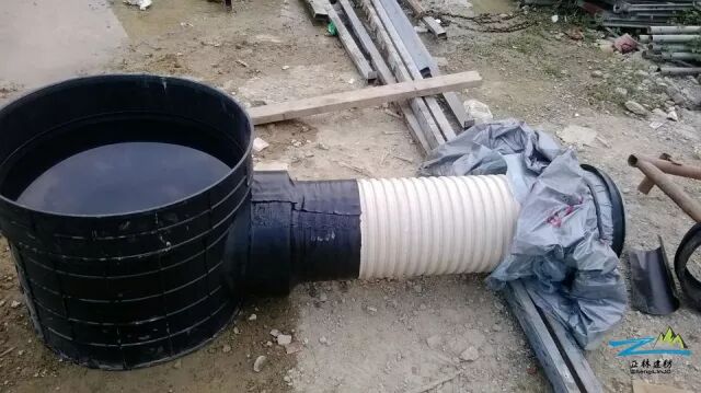 小議阜陽市中鐵中心醫(yī)院項(xiàng)目塑料井的使用