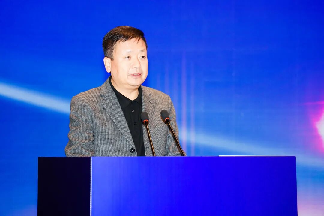 会长发言.jpg