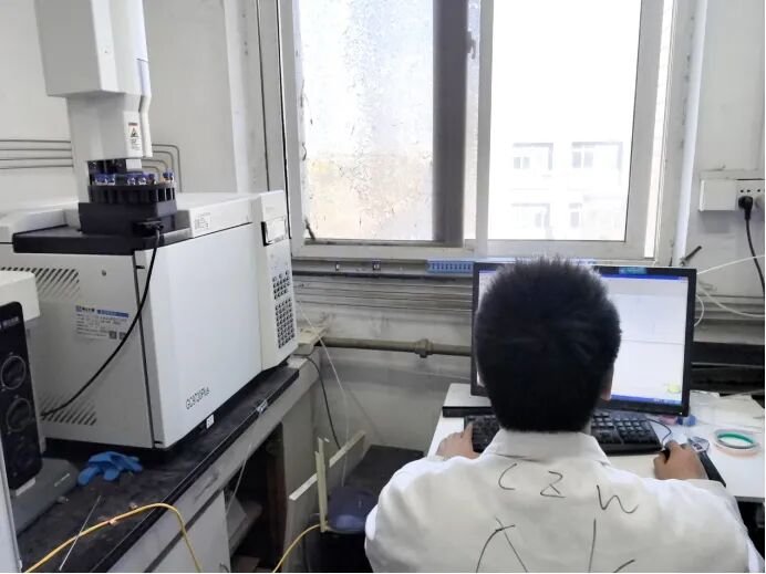 “福立不僅提供了高品質(zhì)的儀器，更為用戶提供了專業(yè)、高效、貼心的售后服務(wù)