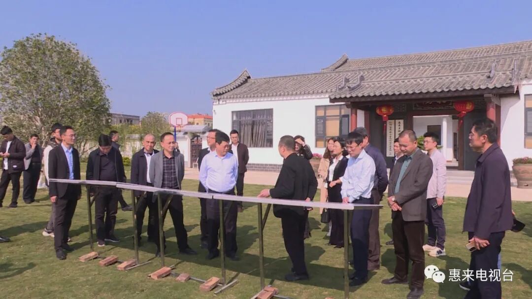 当天下午,严俊江,黄宇钊带队先行到前詹镇滨海荷花旅游度假区,润泽