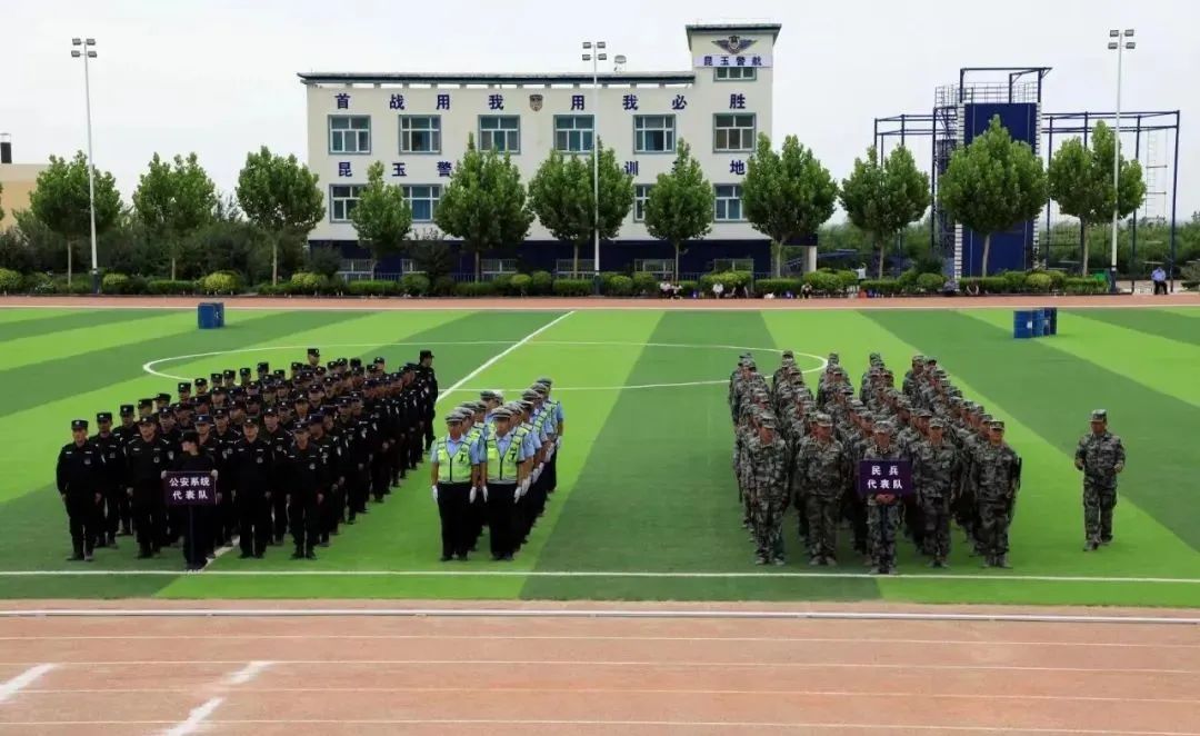 第十四師崑玉市舉行政法隊伍教育整頓百日練兵成果匯演