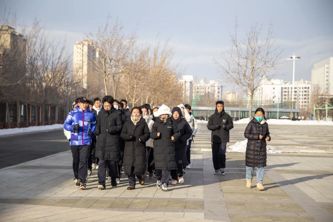 大庆中学开学时间表_大庆中学排名_大庆第四中学